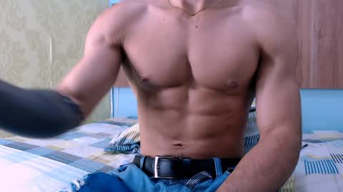 Snapshot of albertbernal69 chatting on January 2025 09:15:02 AM Albert online show from January 2025 09:15:02 AM