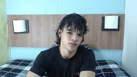 Snapshot of albertbernal69 chatting on February 2025 02:11:02 AM Albert online show from February 2025 02:11:02 AM