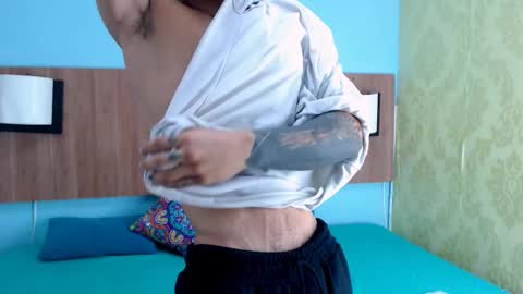 Snapshot of albertbernal69 chatting on February 2025 01:57:01 AM Albert online show from February 2025 01:57:01 AM