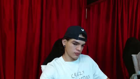 Snapshot of albertbernal69 chatting on March 2025 02:25:01 AM Albert online show from March 2025 02:25:01 AM