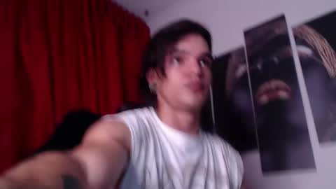 Snapshot of albertbernal69 chatting on September 2025 02:33:01 AM Albert online show from September 2025 02:33:01 AM