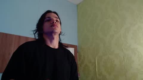 Snapshot of albertbernal69 chatting on October 2025 02:00:02 AM Albert online show from October 2025 02:00:02 AM