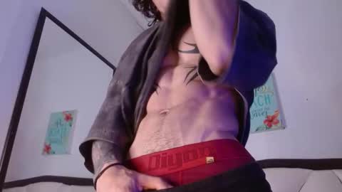 Snapshot of albertbernal69 chatting on October 2025 03:17:01 AM Albert online show from October 2025 03:17:01 AM