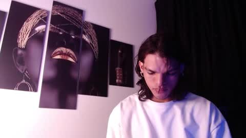 Snapshot of albertbernal69 chatting on October 2025 02:03:02 AM Albert online show from October 2025 02:03:02 AM