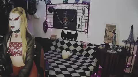 Snapshot of alchemymistic chatting on March 2025 12:16:01 AM Mistic witch online show from March 2025 12:16:01 AM