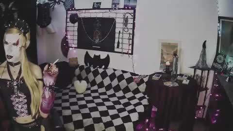 Snapshot of alchemymistic chatting on March 2025 02:41:02 AM Mistic witch online show from March 2025 02:41:02 AM