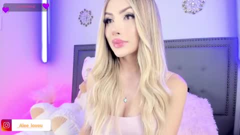 ALE LOVE online show from September 2025 12:37:02 AM