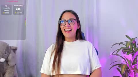 aleaa  online show from November 2025 01:18:02 AM