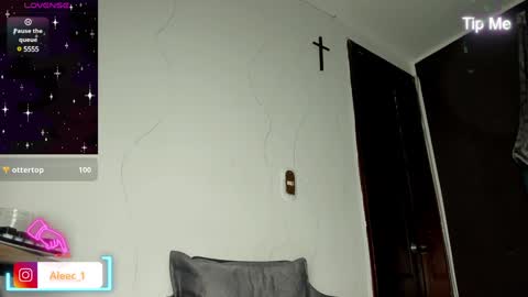 Snapshot of alecadrews_ chatting on January 2025 10:15:02 PM ALEC ANDREWS online show from January 2025 10:15:02 PM