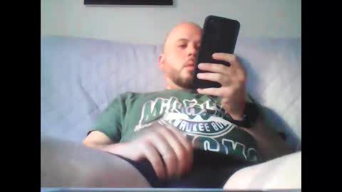 Snapshot of aleeexxxx4u chatting on September 2025 08:18:02 AM aleeexxxx4u online show from September 2025 08:18:02 AM