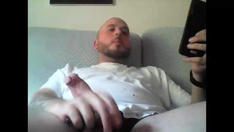 Snapshot of aleeexxxx4u chatting on October 2025 01:45:02 PM aleeexxxx4u online show from October 2025 01:45:02 PM