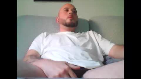 Snapshot of aleeexxxx4u chatting on October 2025 07:53:01 AM aleeexxxx4u online show from October 2025 07:53:01 AM