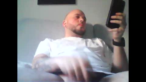 Snapshot of aleeexxxx4u chatting on February 2026 08:42:01 AM aleeexxxx4u online show from February 2026 08:42:01 AM