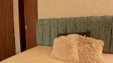 Aleera online show from February 2026 07:40:01 PM