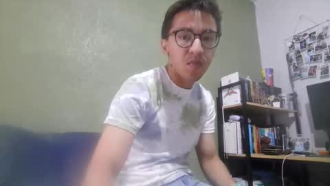 Snapshot of aleexrune chatting on May 2026 11:21:02 PM aleexrune online show from May 2026 11:21:02 PM