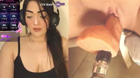 Snapshot of aleja20_ chatting on October 2025 12:10:01 AM joha online show from October 2025 12:10:01 AM