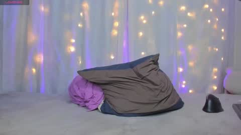 Snapshot of aleja_rossi chatting on February 2025 12:19:02 AM Aleja online show from February 2025 12:19:02 AM