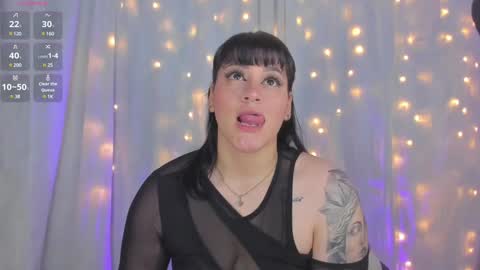 Snapshot of aleja_rossi chatting on February 2025 10:43:02 PM Aleja online show from February 2025 10:43:02 PM