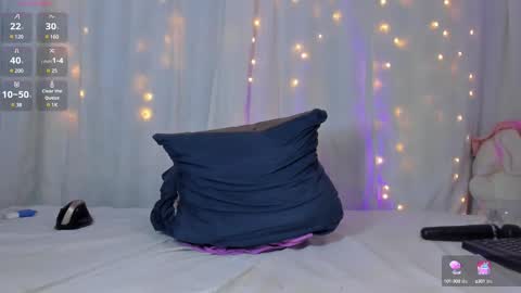 Snapshot of aleja_rossi chatting on February 2025 07:48:02 PM Aleja online show from February 2025 07:48:02 PM