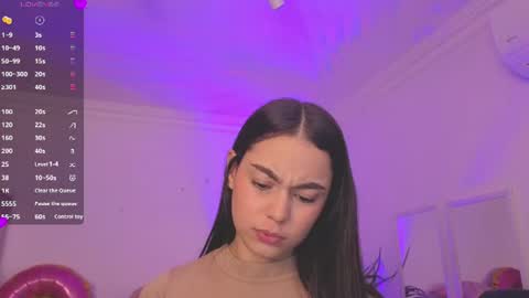 Alejandra online show from July 2026 11:17:02 AM