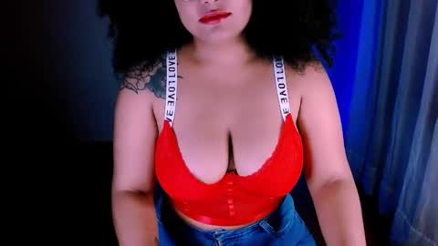 Alejandra  online show from February 2025 11:47:01 PM