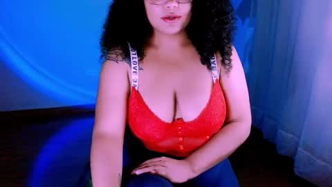 Alejandra  online show from October 2025 12:00:01 AM