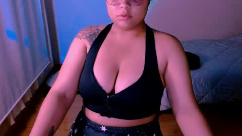 Alejandra  online show from April 2026 12:32:01 AM