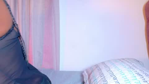 alejandra_dunn1 online show from June 2026 02:05:01 AM