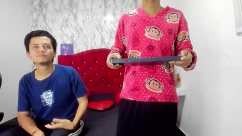 ALEJANDRA JAMES online show from April 2026 11:30:02 AM