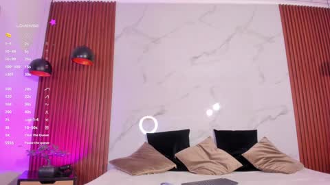 Aleja  online show from January 2025 11:55:02 PM