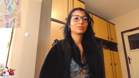 Snapshot of alejandracherry_ chatting on December 2024 07:53:01 AM Alejandra online show from December 2024 07:53:01 AM