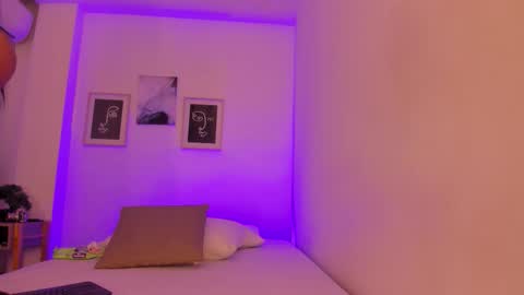 Alejandra online show from February 2026 12:26:02 PM