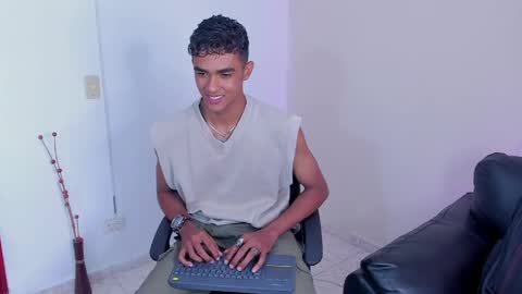 Alejandro williams online show from May 2026 10:27:02 PM