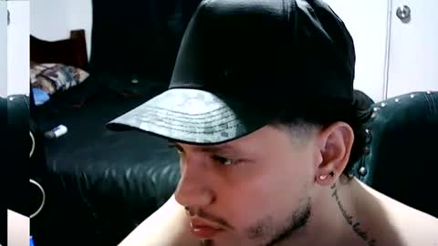 alejandrojarafara915 online show from August 2026 06:34:01 AM