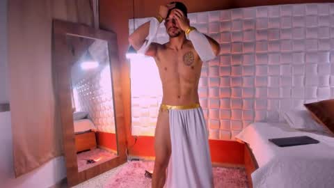 Snapshot of alejandrostorm chatting on March 2025 08:40:01 PM Alejo online show from March 2025 08:40:01 PM