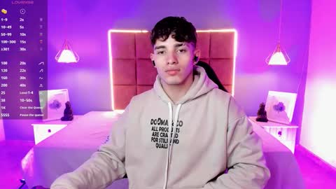 ALejoo Saenz online show from March 2026 03:42:02 AM