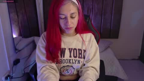 alektra_bryce online show from November 2025 07:34:02 PM