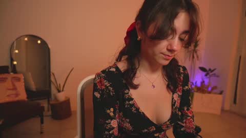 Ale online show from February 2025 12:09:01 AM