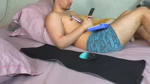 Alena online show from June 2026 12:29:01 PM
