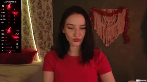 Snapshot of alena_navi chatting on January 2025 01:06:01 AM Alena online show from January 2025 01:06:01 AM