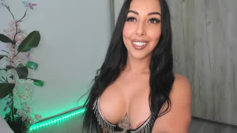 AlenaKeys online show from June 2026 07:56:01 AM