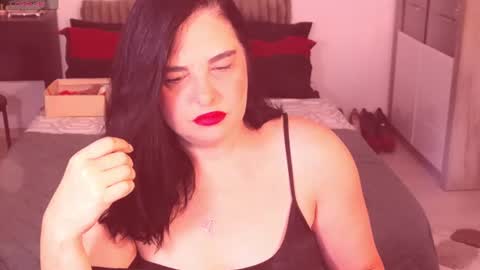 Alenni online show from July 2026 02:59:02 AM