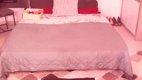 Alenni online show from July 2026 02:58:02 AM