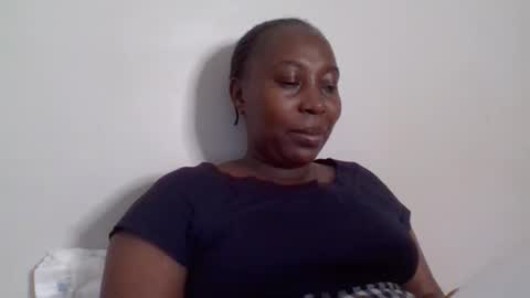 Noreen Kennth and Emilly online show from December 2025 07:28:02 AM