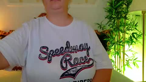 alesha_arabian_ online show from June 2026 04:13:01 AM