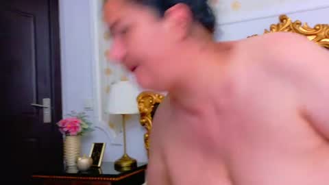alesha_arabian_ online show from July 2026 02:07:01 AM