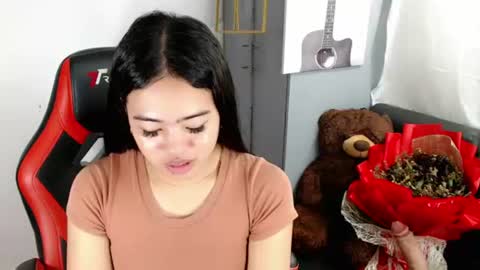 alesha_vibe_me online show from July 2026 12:19:02 PM