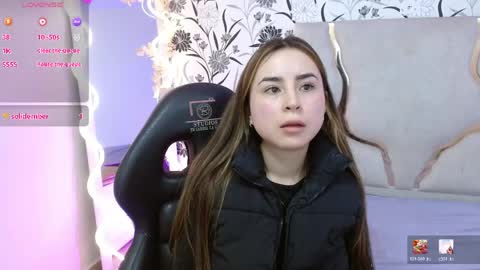Snapshot of alesia_tay chatting on May 2026 02:13:01 PM alesia_tay online show from May 2026 02:13:01 PM