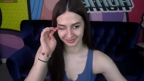 alesiadessmond online show from May 2026 05:24:01 AM