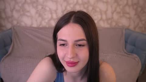 alesiadessmond online show from June 2026 07:23:02 PM